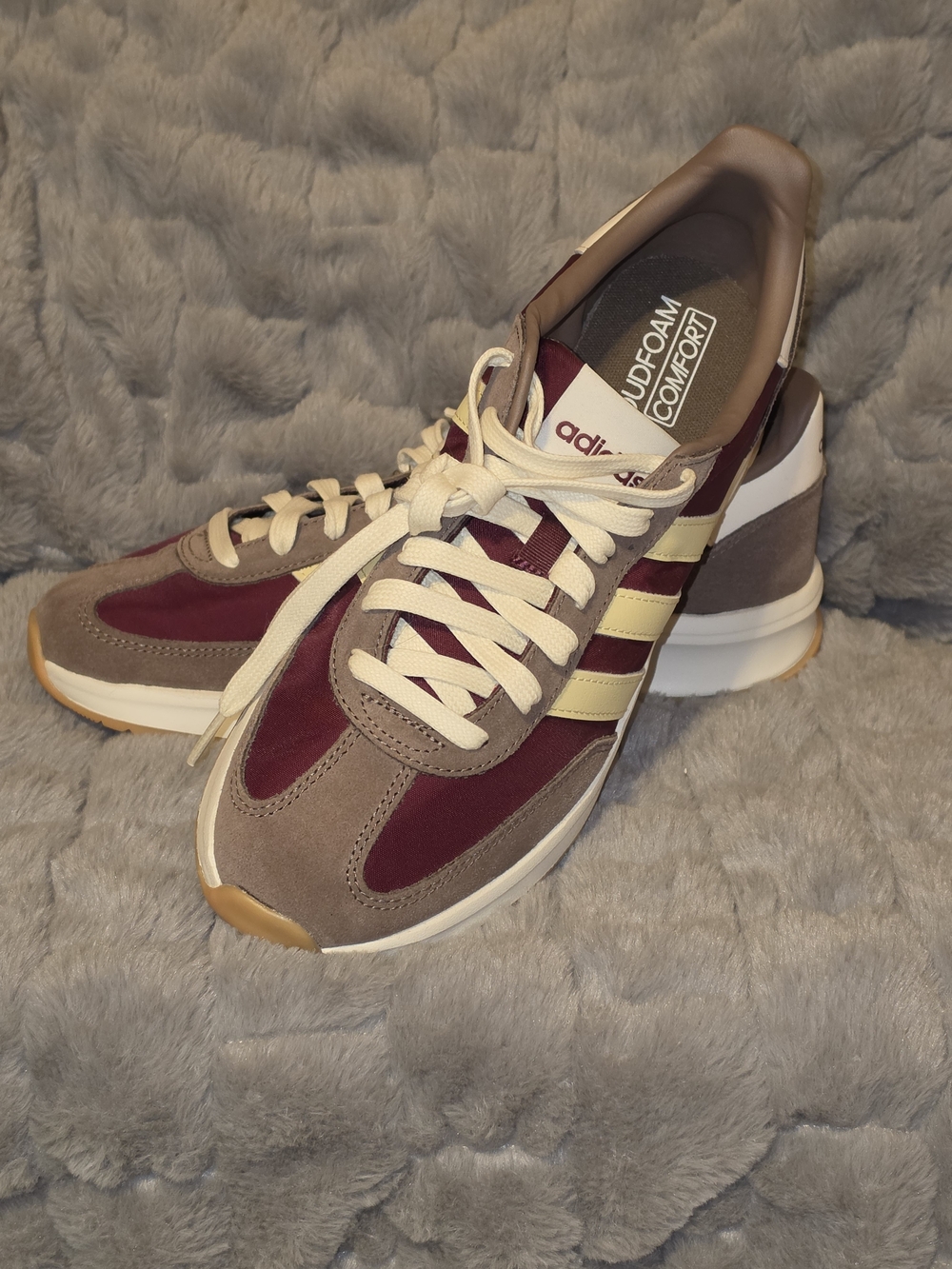adidas Women's Retro Runner Shoes - Burgundy/Beige